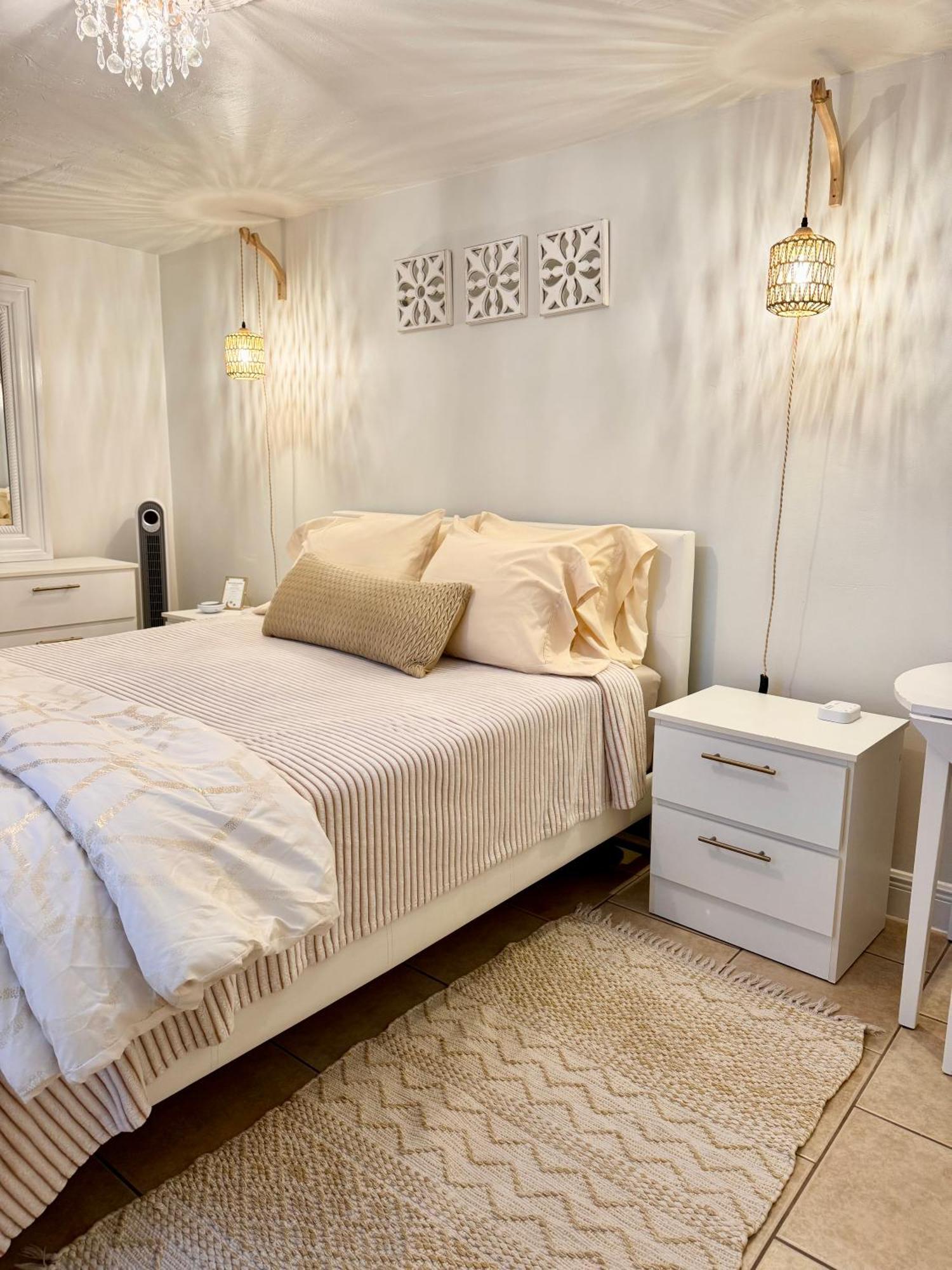 Private Cozy Guest Suite Near Hard Rock Guitar ดาวี ภายนอก รูปภาพ